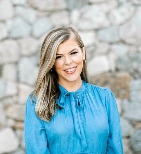 allie beth stuckey 2020 headshots
